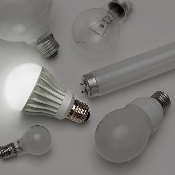 Pourquoi s'équiper de tubes néon LED ? - Actualité Eclairage LED - Blog  Deliled